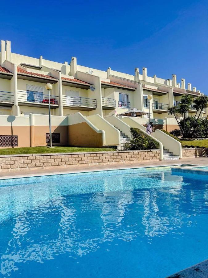 Peniche Master Bedroom With Sea View Balcony, Private Bathroom, Shared Kitchen, Swimming Pool, Surfing Resort อาโตเกีย ดา บาเลยา ภายนอก รูปภาพ